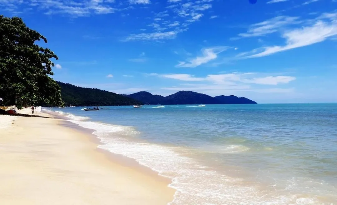 Batu Ferringhi Luxury Seaview Suite - 3Br Malezja
