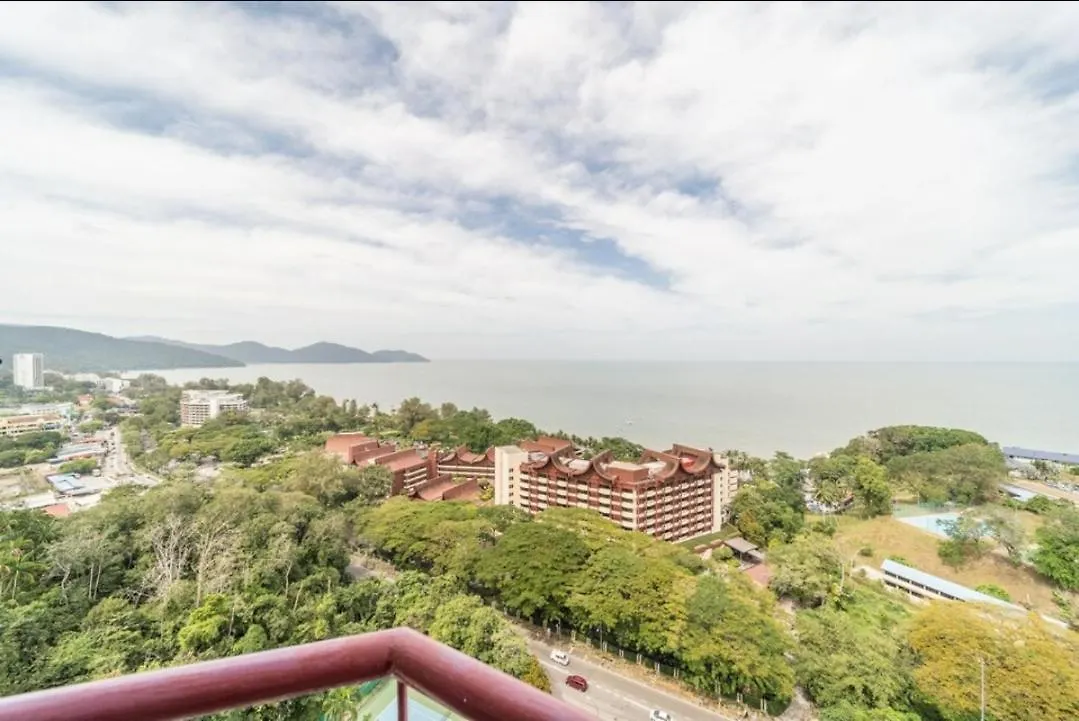 شقة Batu Ferringhi Luxury Seaview Suite - 3Br