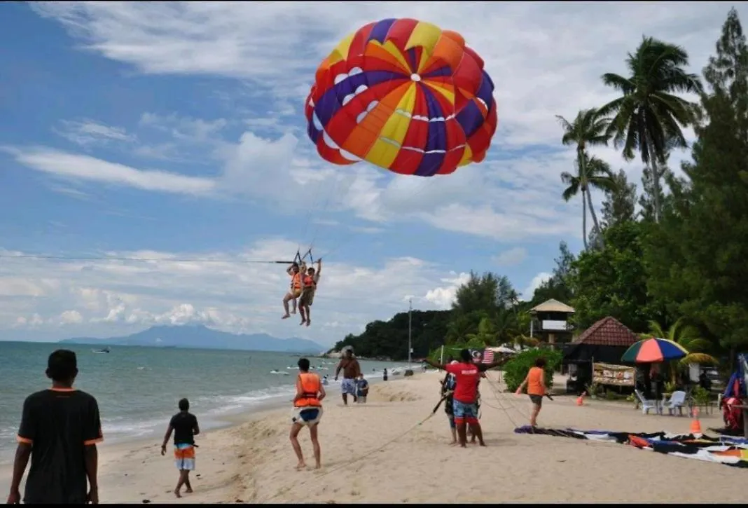 Batu Ferringhi Luxury Seaview Suite - 3Br شقة